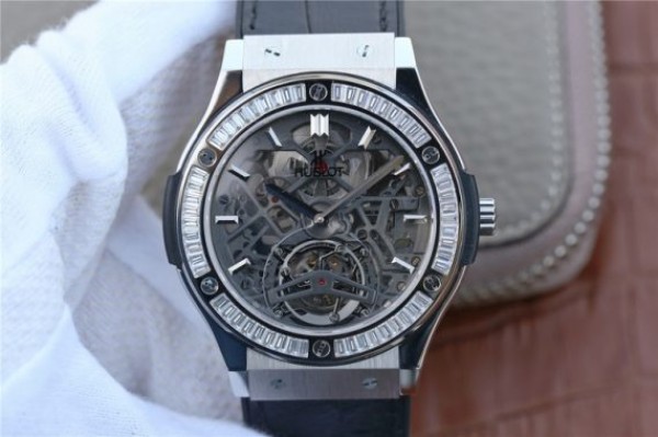 Hublot Classic Fusion Tourbillon 42mm TF Skeleton Dial Black Gummy Strap A23J