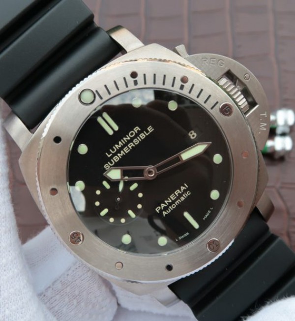 How to buy a Panerai clone watches for sale in Canary Islands?