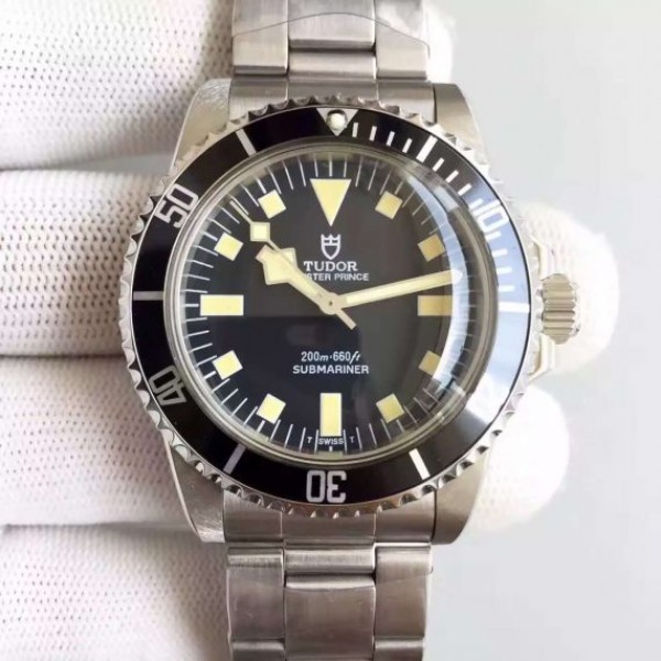 Tudor Tudor Submariner SS Black Dial SS Bracelet A2824