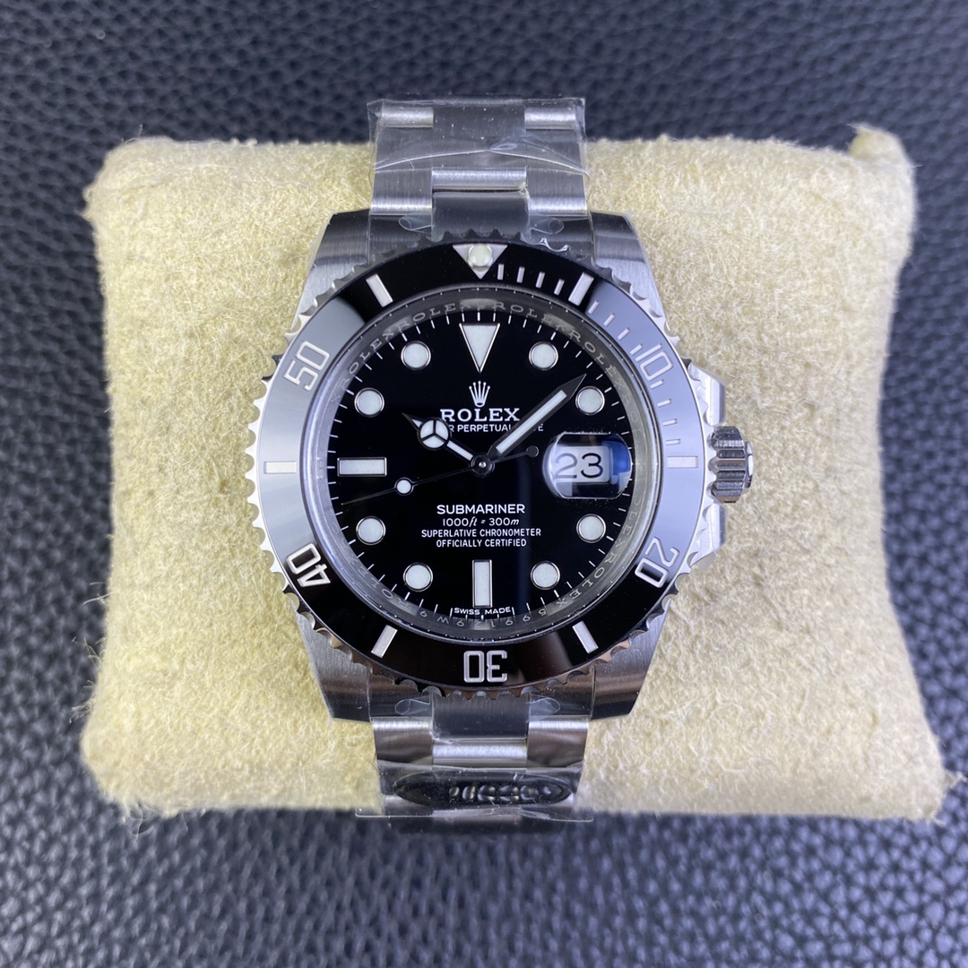 Submariner Date116610  1:1 Superclone