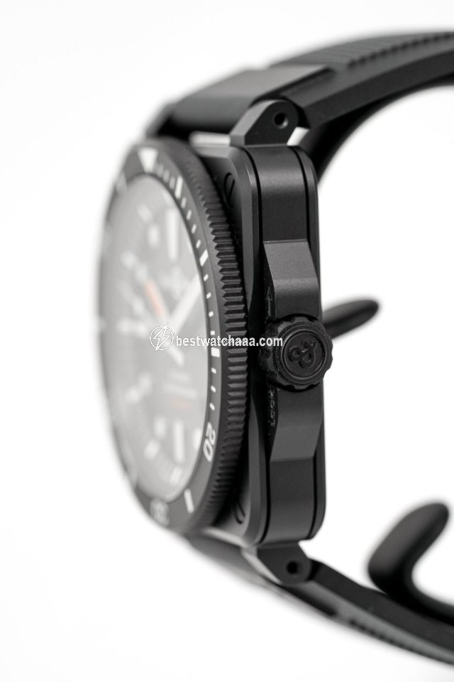 Bell & Ross BR 03-92 Ceramic Automatic Ceramic BR0392.D.BL.CE.SRB - gallery