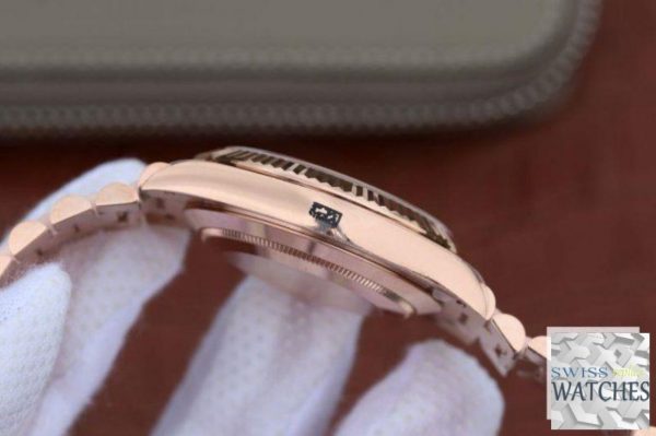 ROLEX DAY DATE BROWN DIAL 18K ROSE GOLD 40MM SWISS REPLICA 228235.9 - gallery