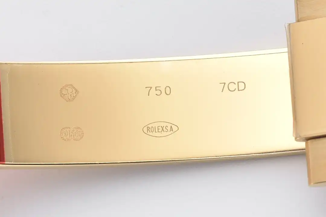 Superclone Rolex Daytona 40 mm Golden Dial 126518LN  Pikachu - gallery