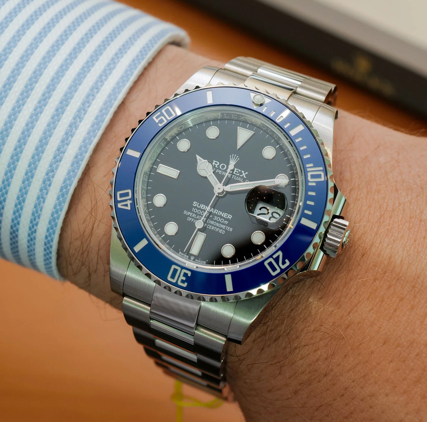 Rolex Submariner 41mm Black Dial 126619LB - gallery