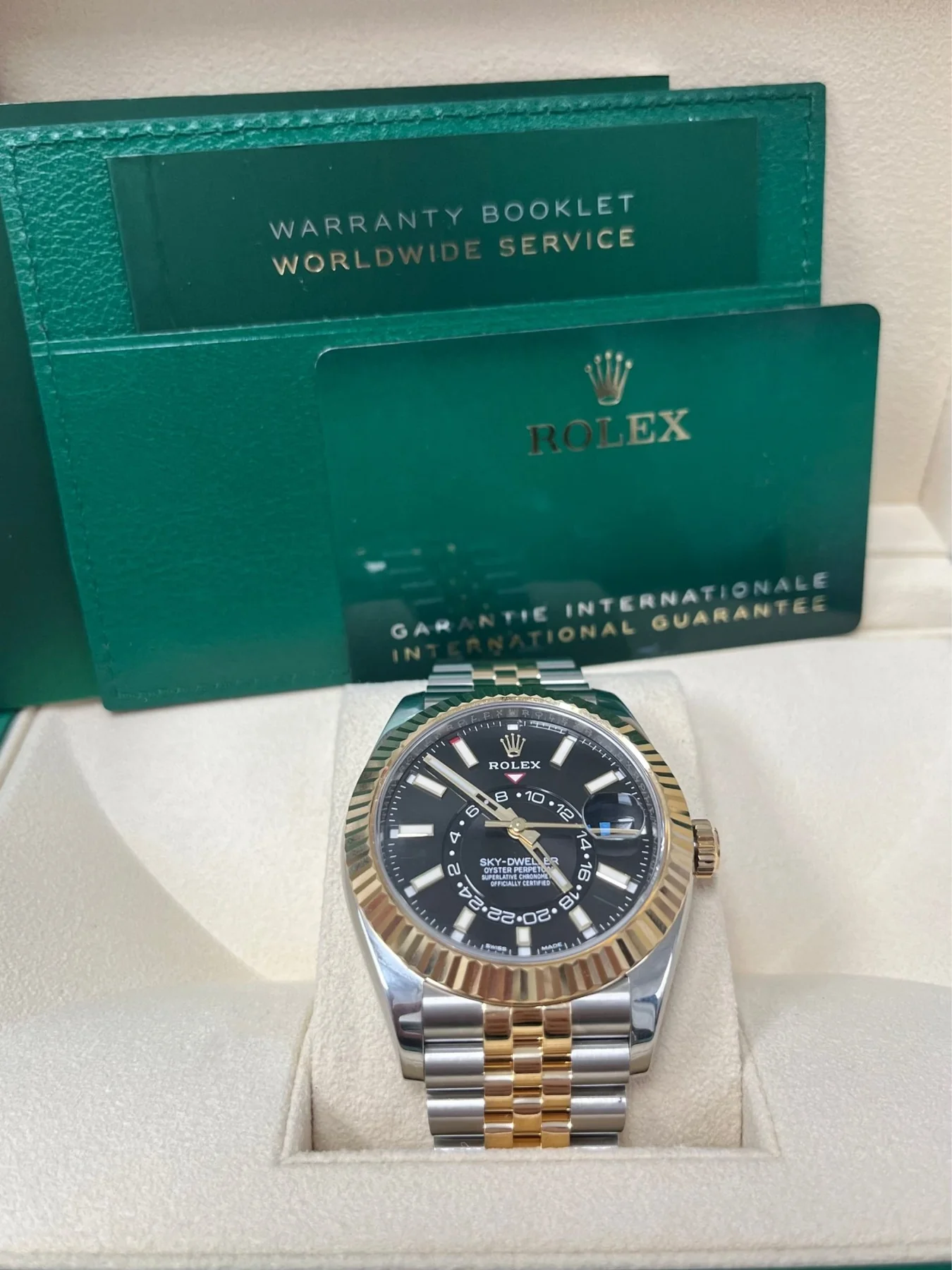 Superclone Rolex Sky-Dweller 42 mm Bright black Dial 336933 - gallery