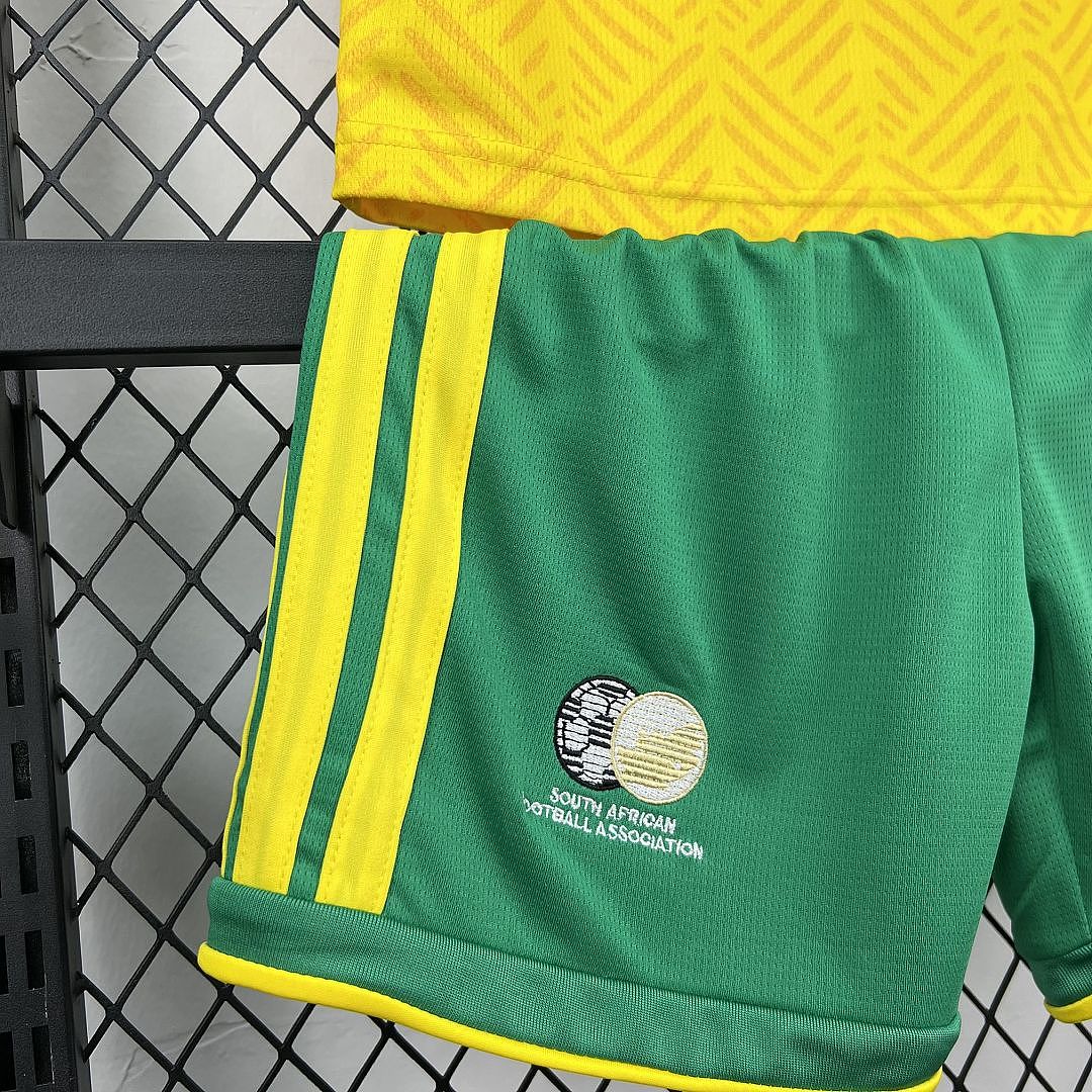 2026 South Africa Home World Cup Soccer Kids Kit Jersey+Shorts - view 5