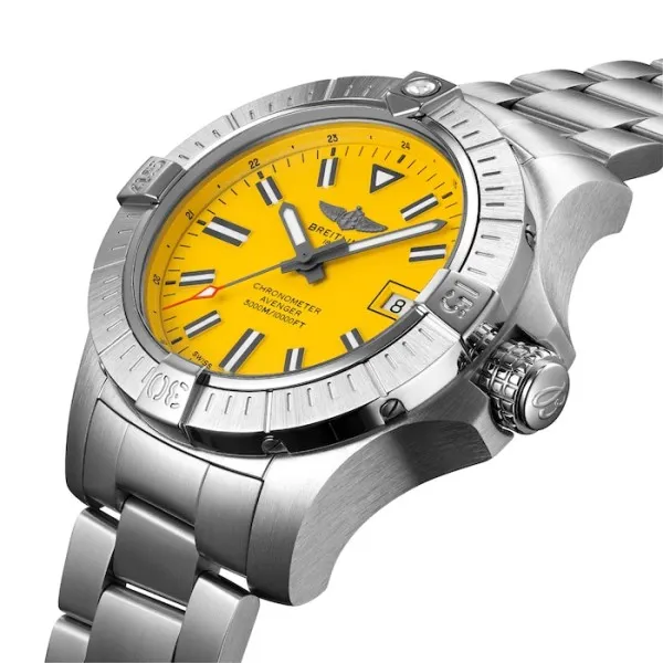 Breitling Avenger Men Automatic Yellow Stainless Steel Watch A17319101I1A1 - gallery