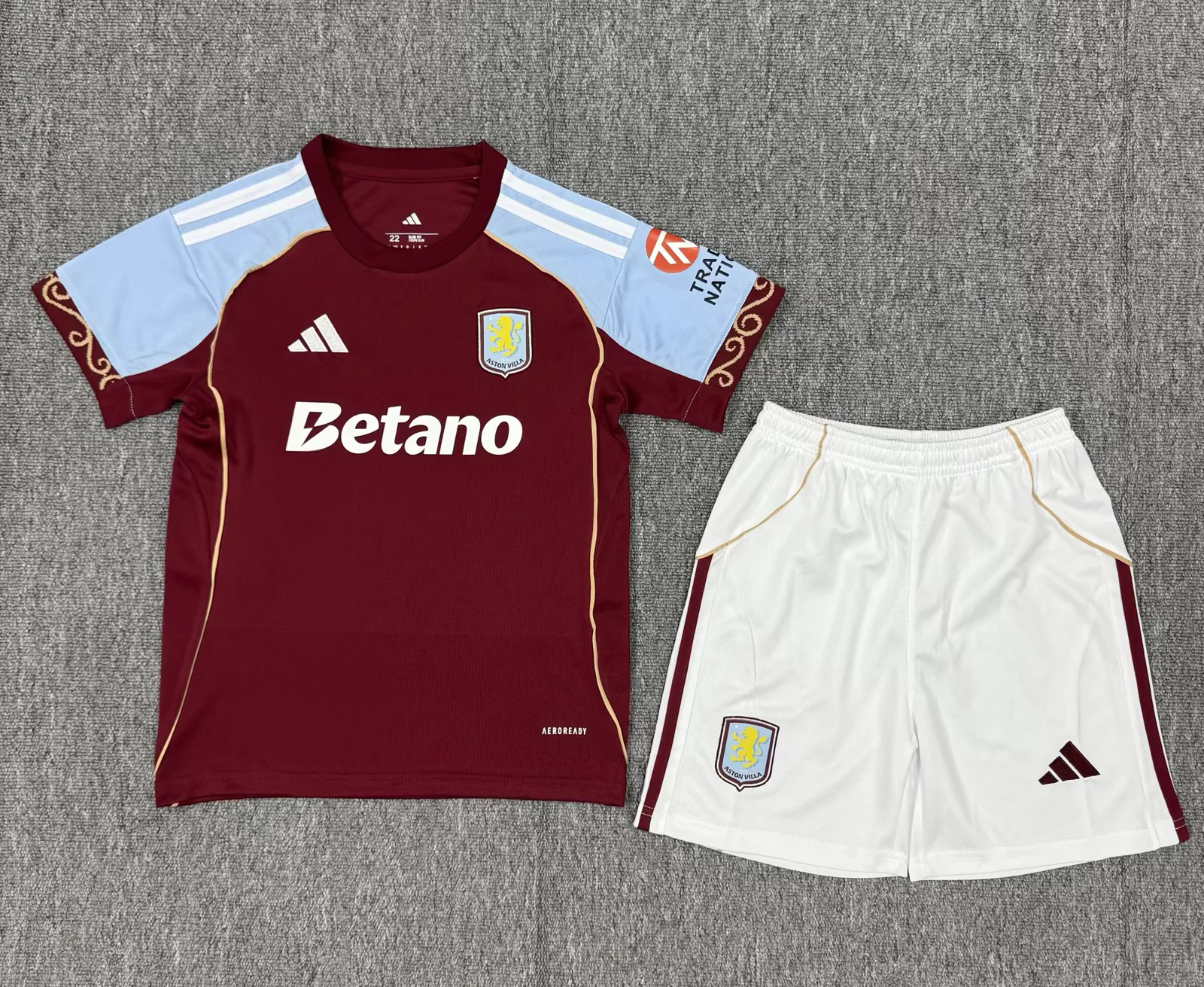 Aston Villa 25-26 Aston Villa Home Soccer Kid Kit Jersey+Shorts vs The Original: A Detailed Comparison