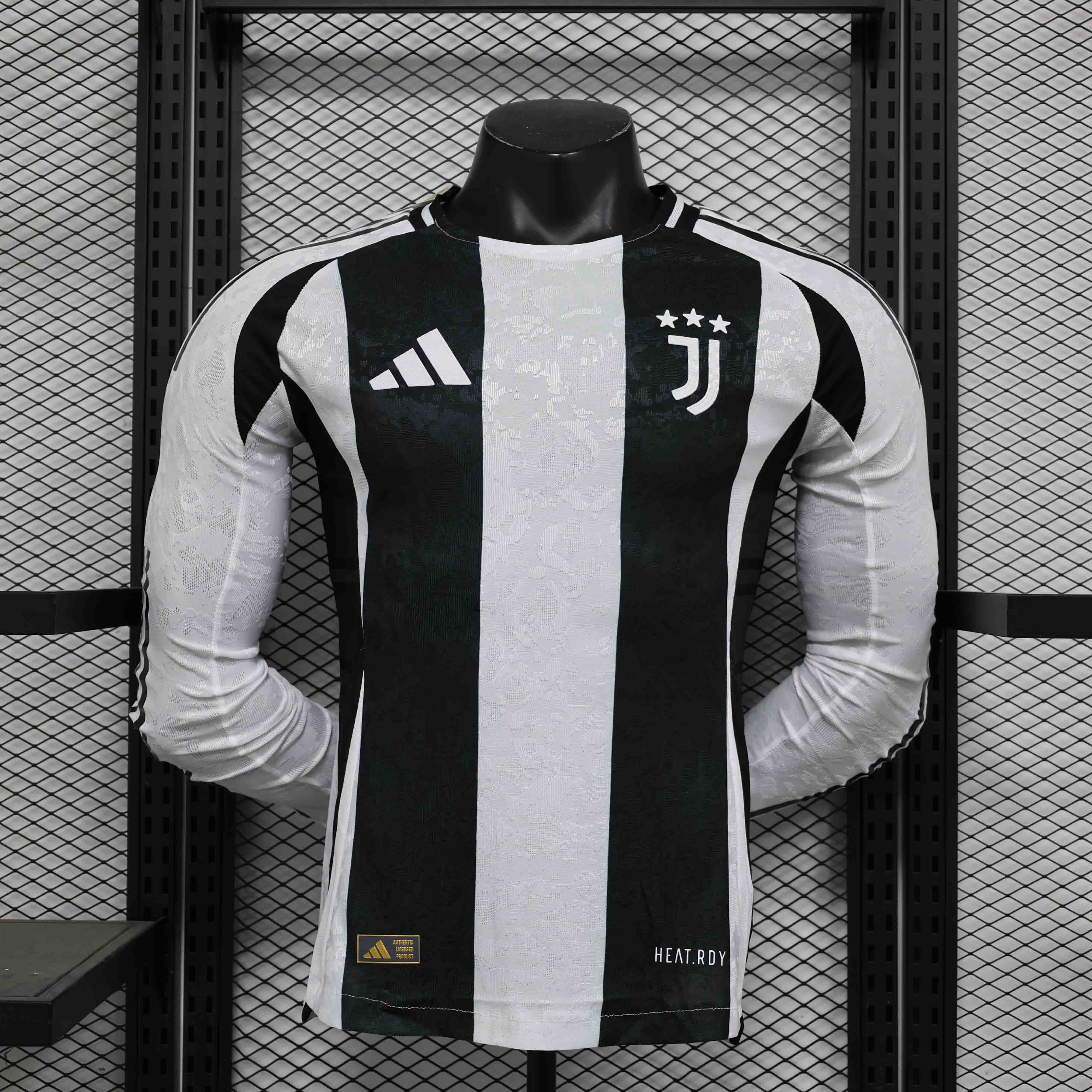 Juventus 24-25 Juventus Home Soccer Jersey Player Version Long Sleeve Review: Is It Worth the Investment?