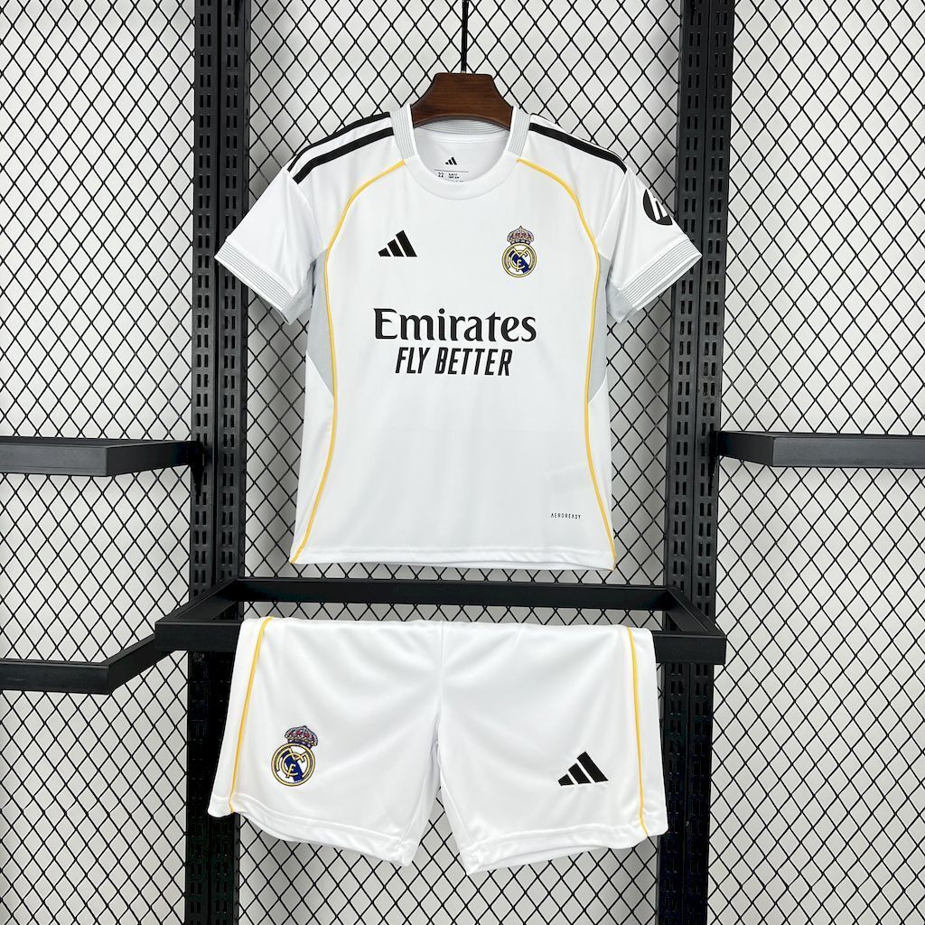 How to Style Your Real Madrid 25-26 Real Madrid Home Soccer Kids Kit Jersey+Shorts for Every Occasion