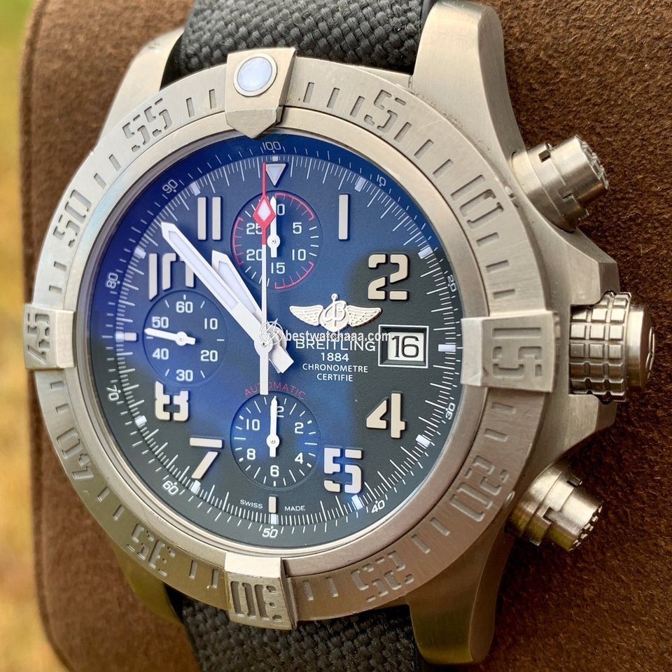 Breitling Avenger Bandit Mens watch Unisex Automatic Titanium E1338310 M534 - gallery
