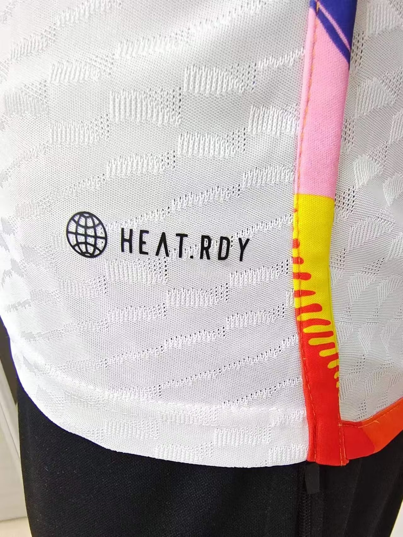 2022 Belgium World Cup Away Players Edition - view 4
