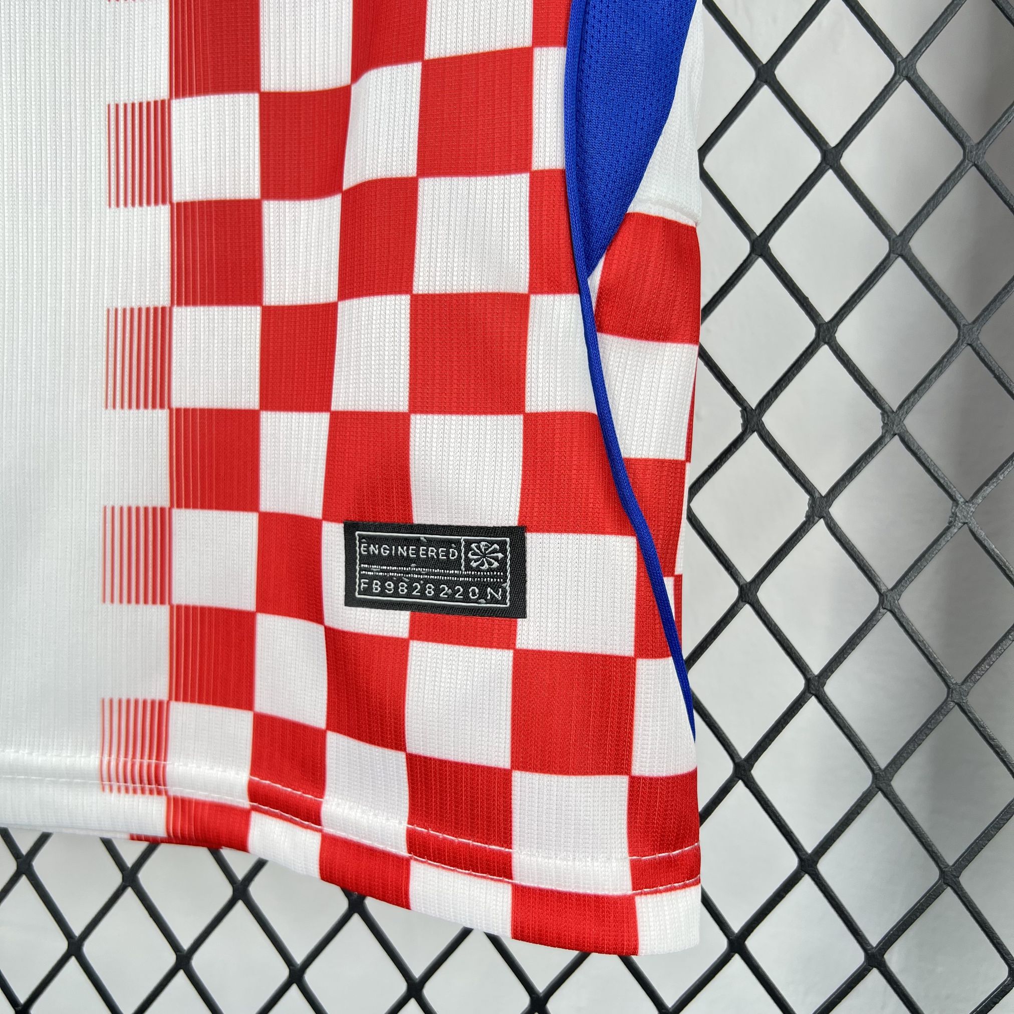 2026 Croatia World Cup Home Football Kids Kit Jersey+Shorts - view 5