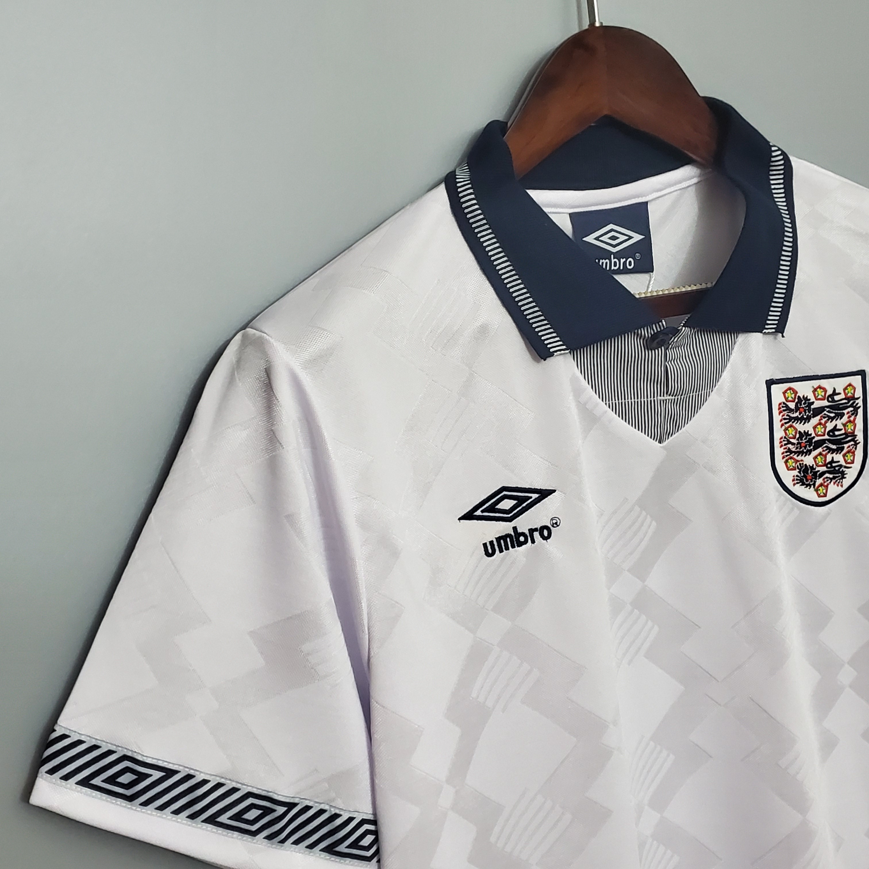 1990 England World Cup Home Retro Jersey - view 7