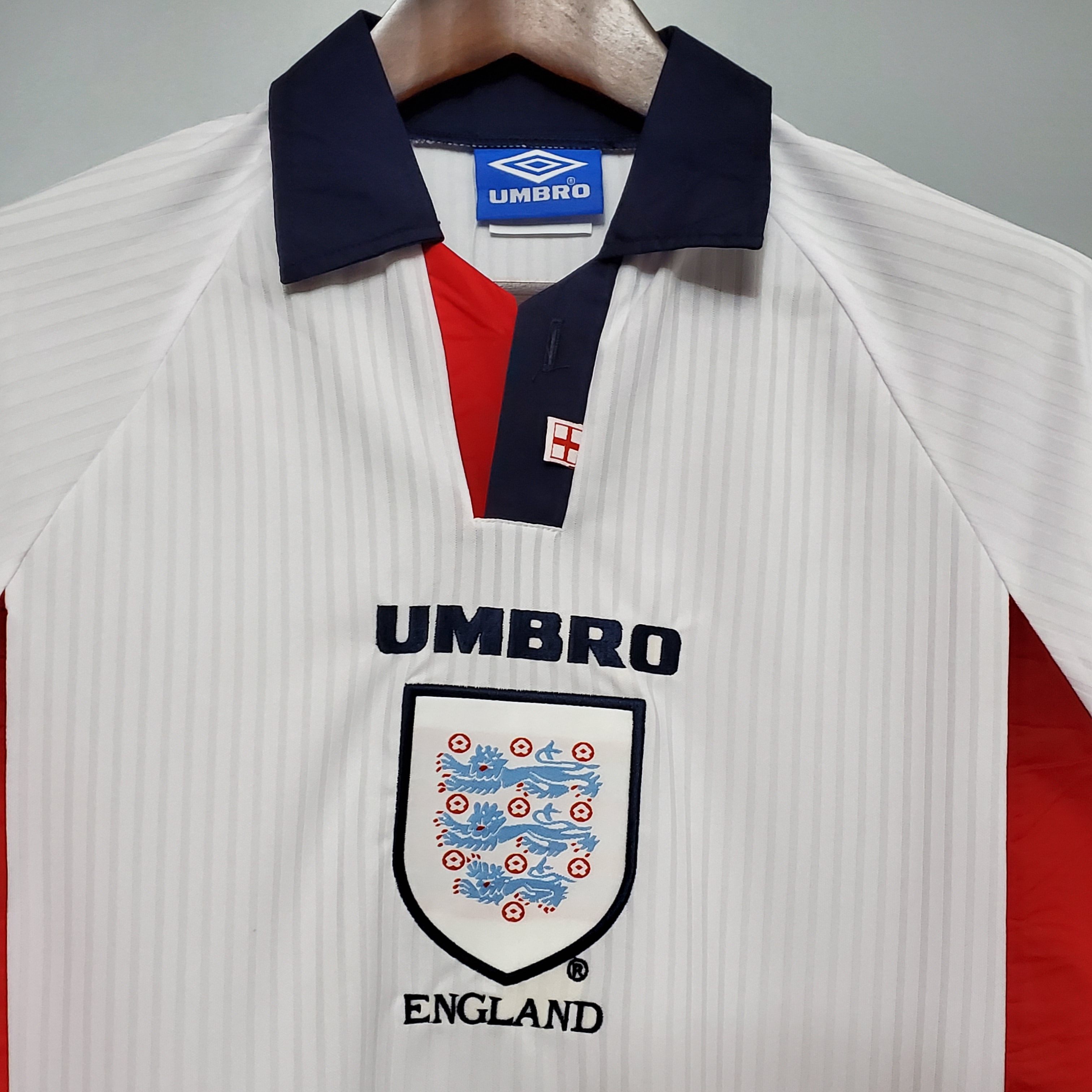 1998 England World Cup Home Retro Jersey Long Sleeve - view 7