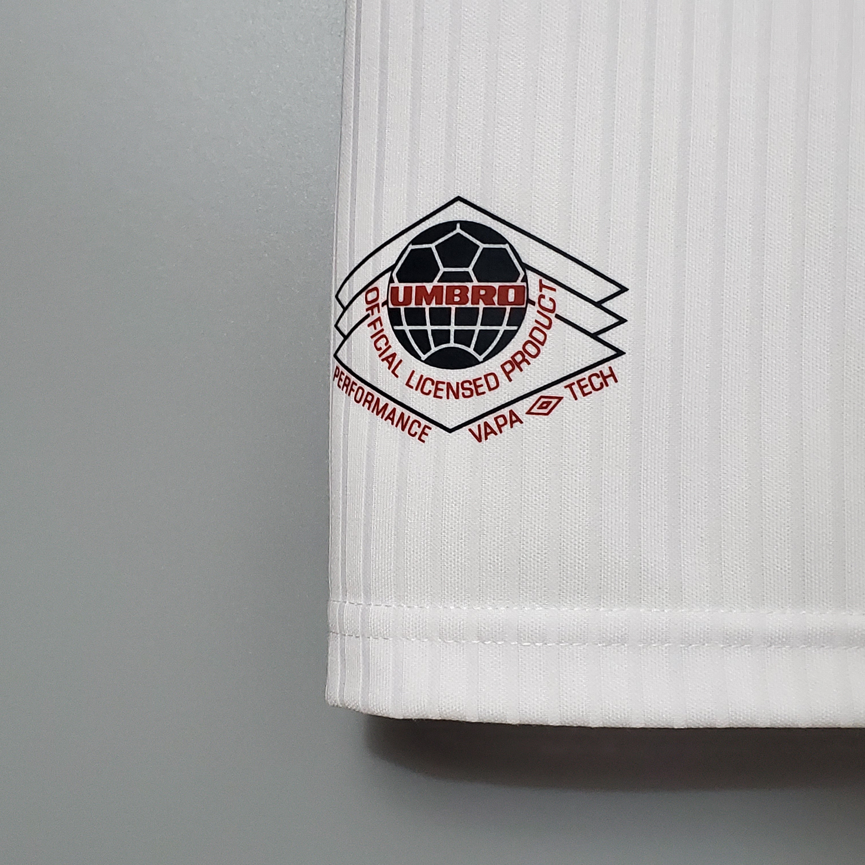 1998 England World Cup Home Retro Jersey - view 9