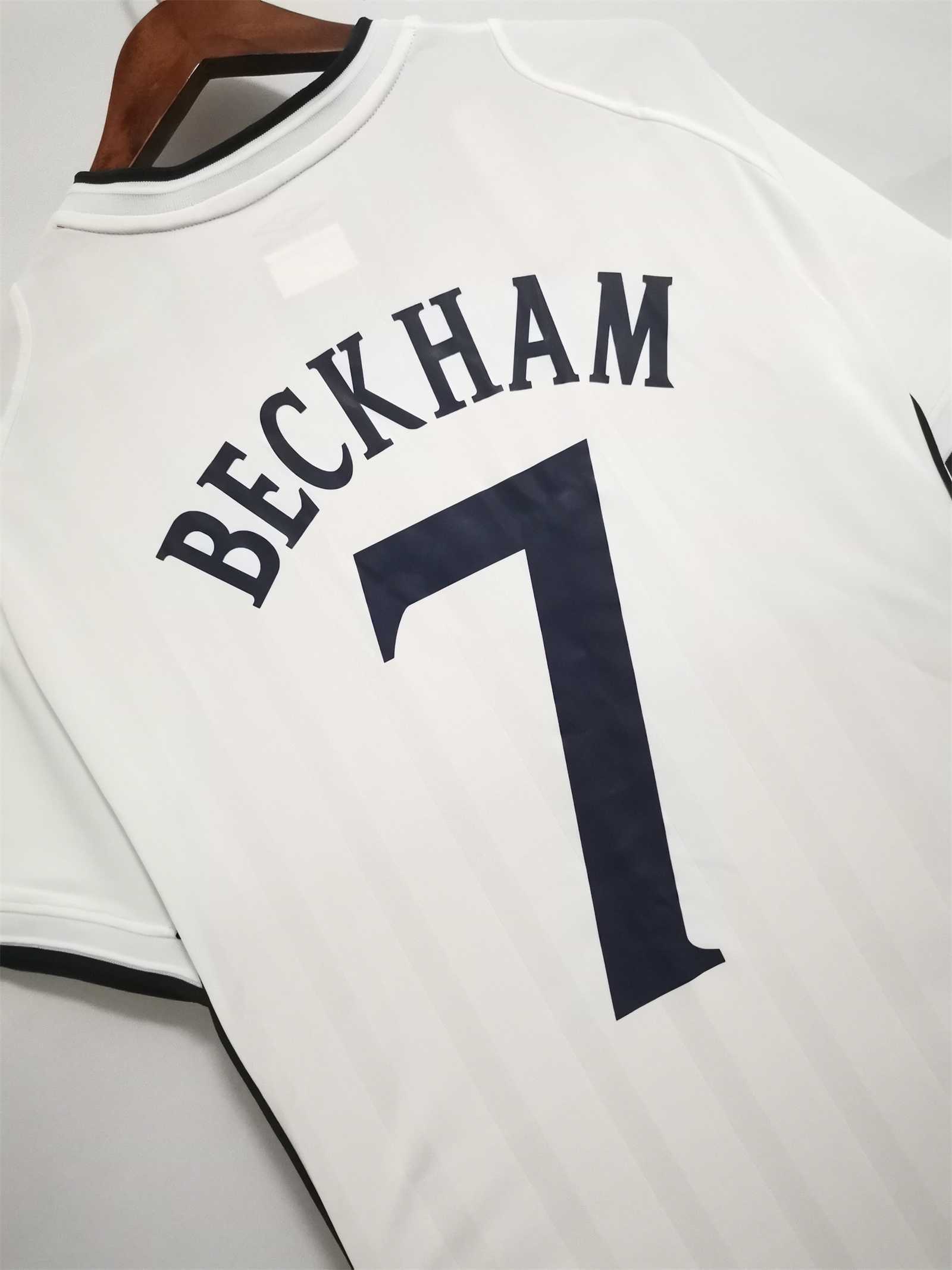 2002 England World Cup Home Retro Jersey - view 7