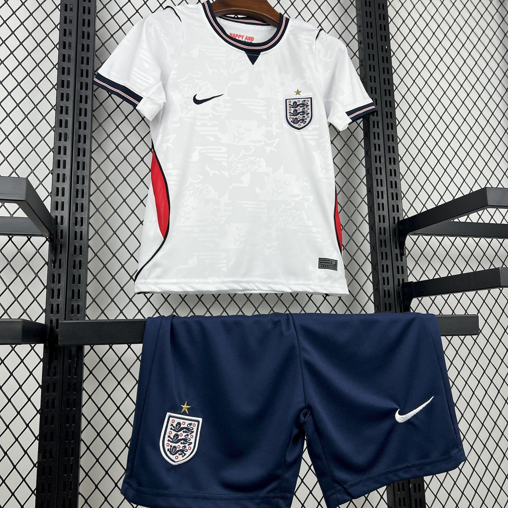 2026 England Home Wolrd Cup Soccer Kids Full Kit Jersey+Shorts+Socks - view 8