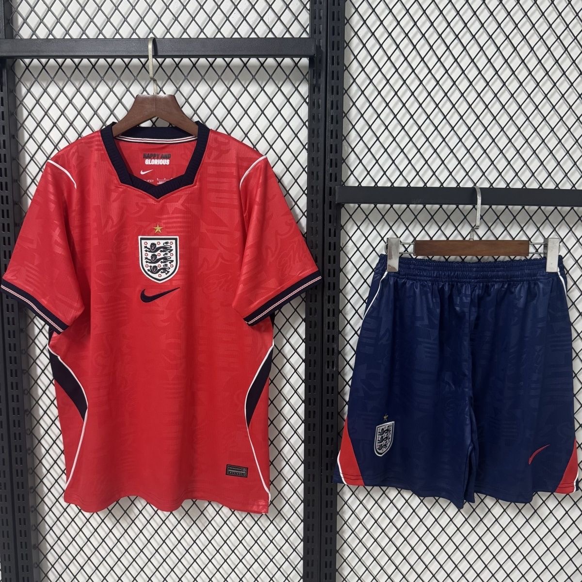 2026 England Away Wolrd Cup Soccer Kids Full Kit Jersey+Shorts+Socks - view 3