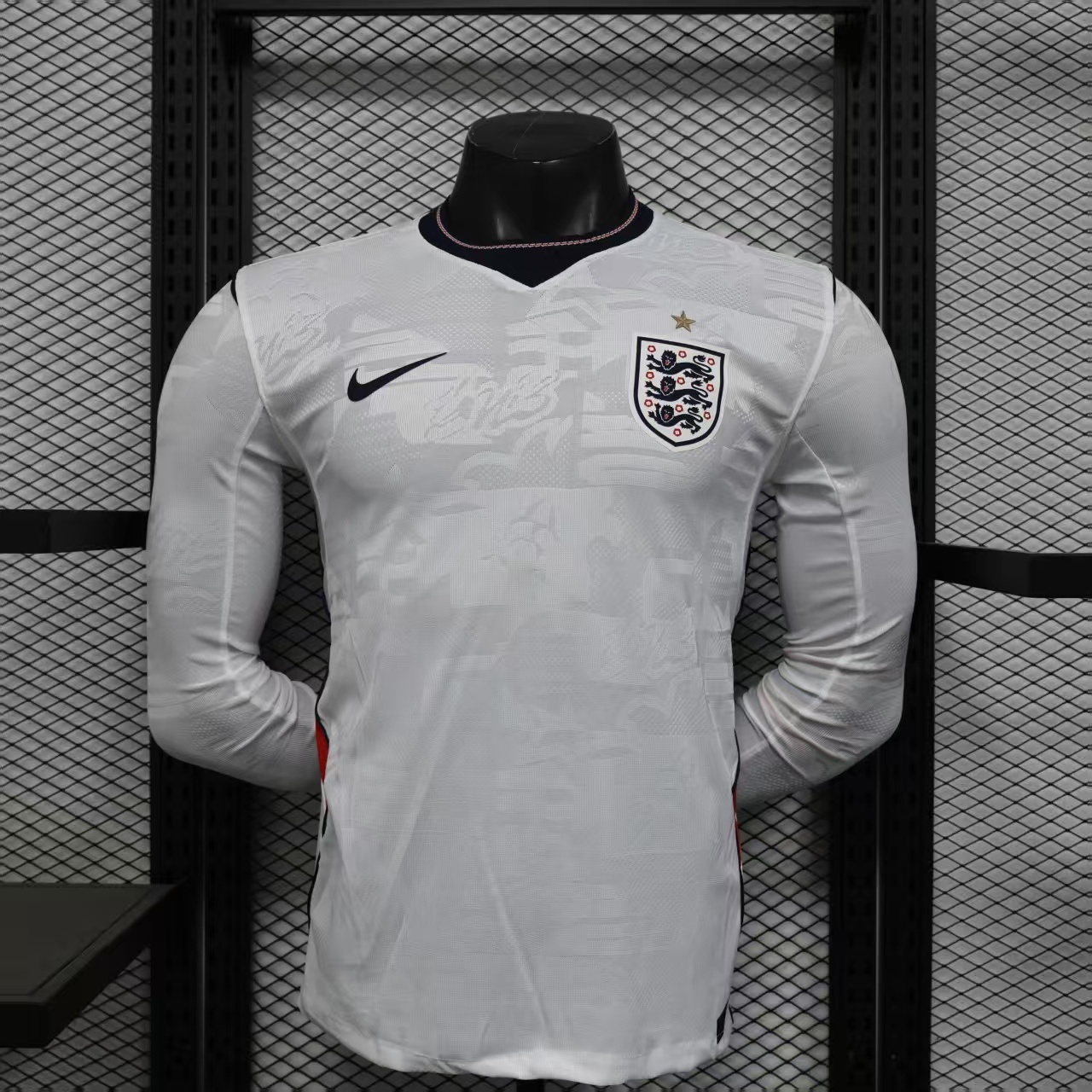25-26 England Home Soccer Jersey Player Version Long Sleeve