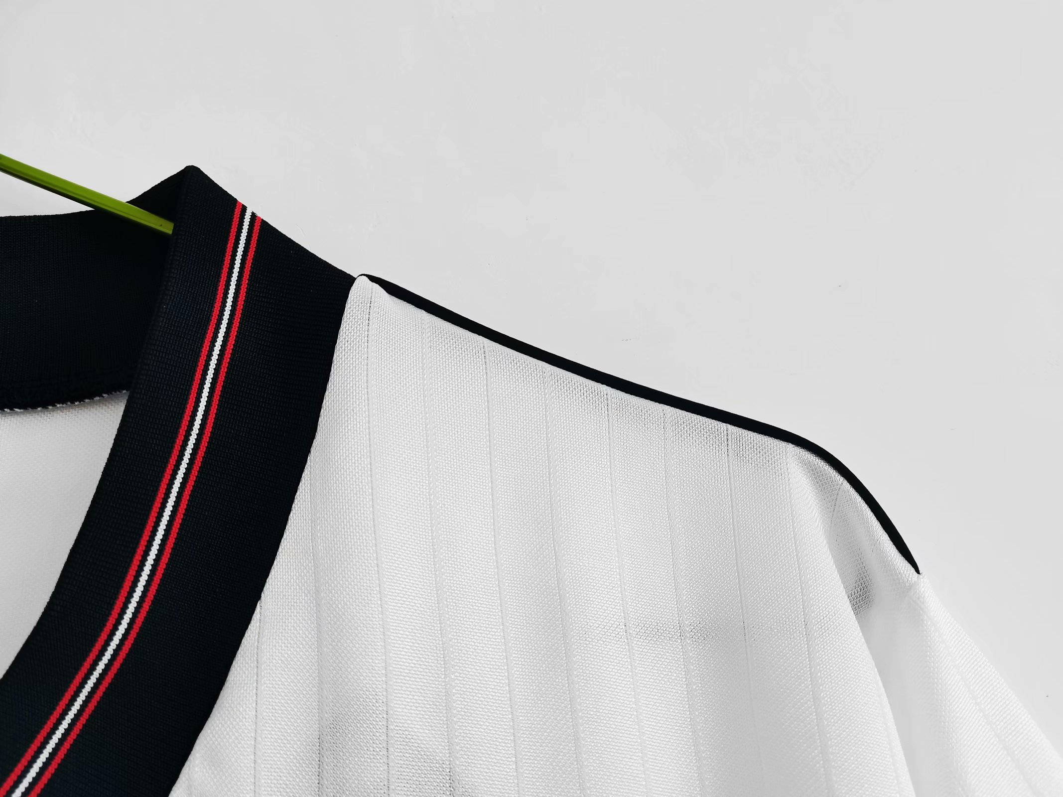1984/87 England Home Retro Jersey - view 7