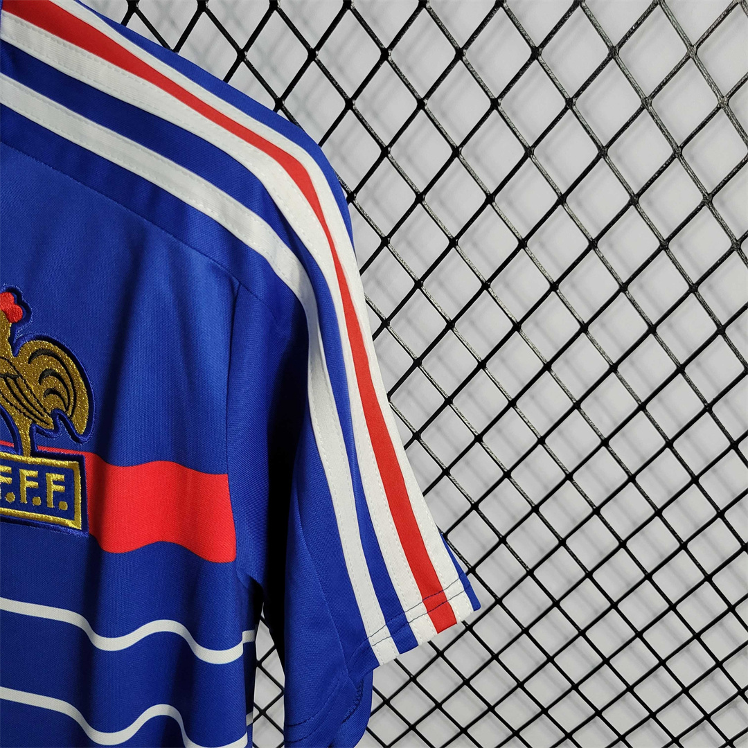 1984 France World Cup Home Retro Jersey - view 11
