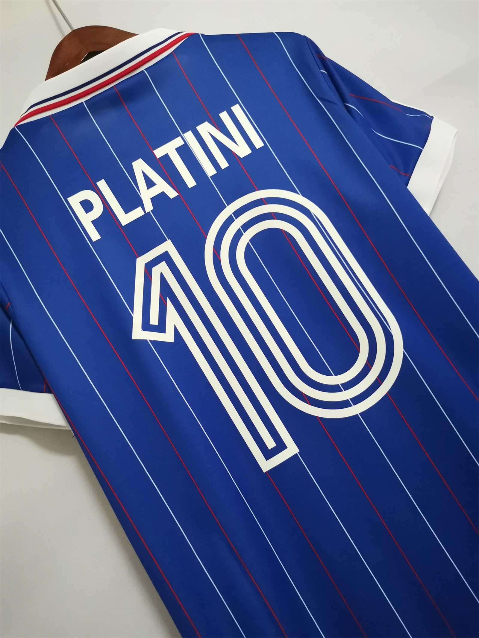 1982 France World Cup Home Retro Jersey - view 10