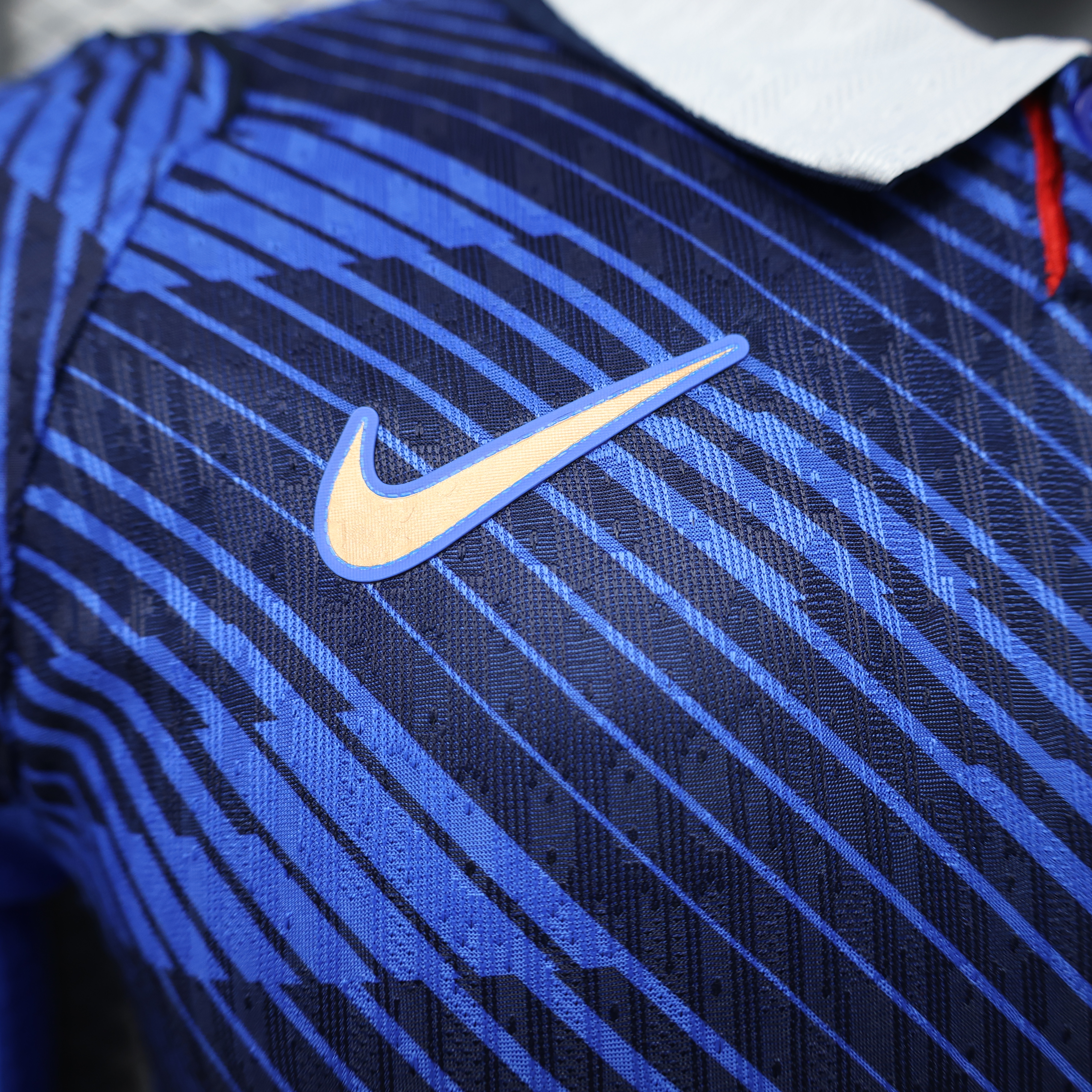 2026 France Home World Cup Soccer Jersey Authentic Shirt Long Sleeve - view 9