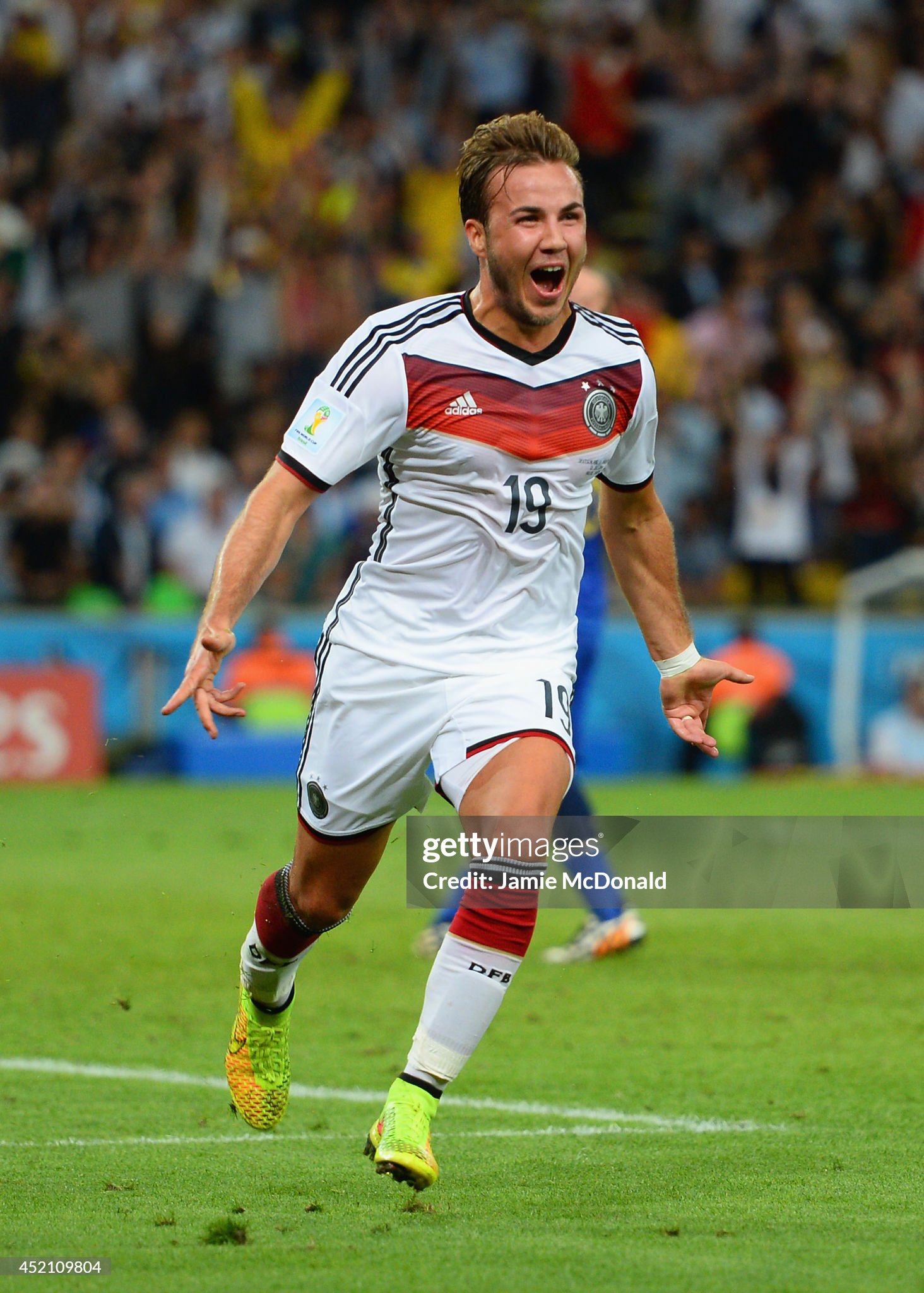 2014 Germany World Cup Home Retro 3 Stars Jersey Player Edition Long Sleeve - view 8