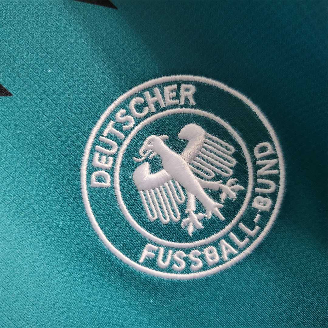 1994 Germany World Cup Away Retro Jersey - view 8