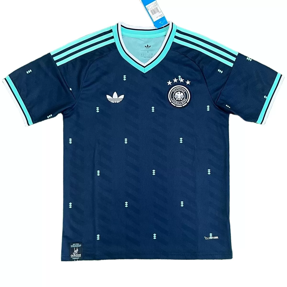 2026 Germany Away Soccer Adult Kit Jersey+Shorts - view 4