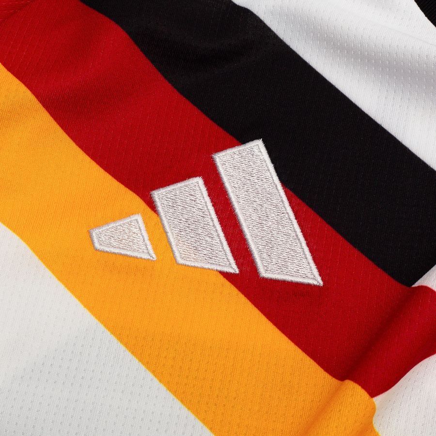 Germany Home Shirt World Cup 2026 MUSIALA 10 - view 7