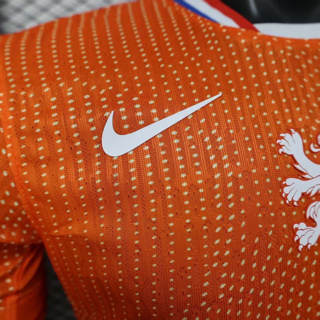 2025 Netherlands Home Soccer Jersey Player Version - view 4