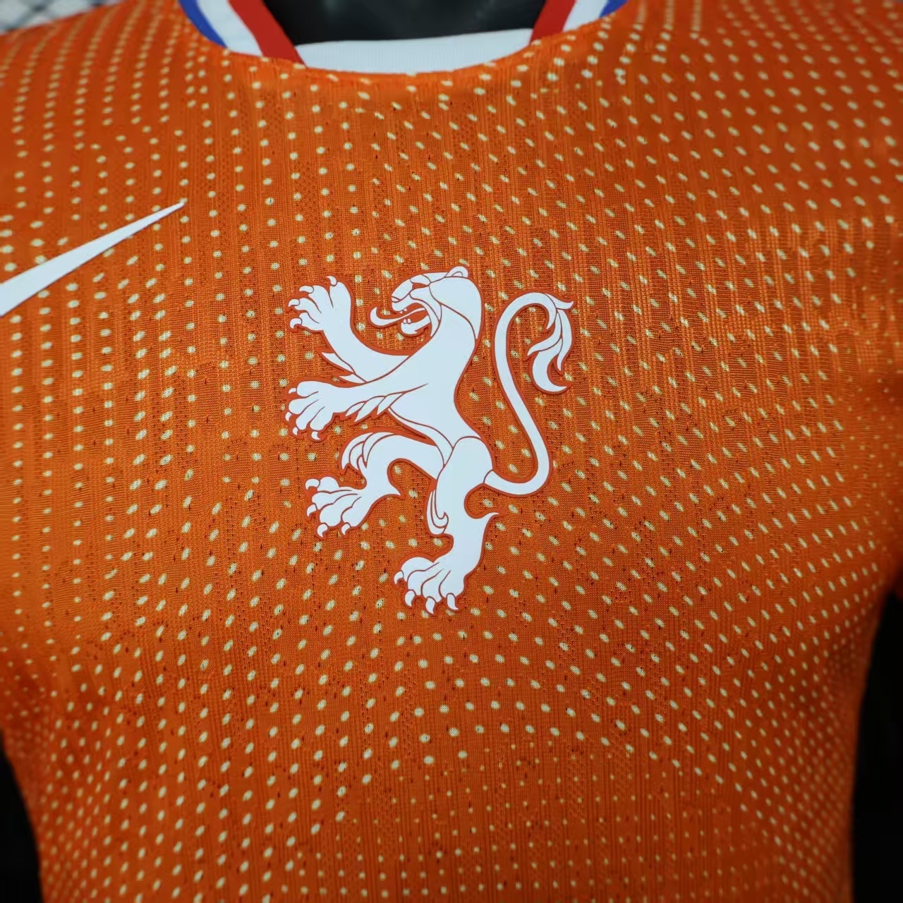 2025 Netherlands Home Soccer Jersey Player Version - view 10