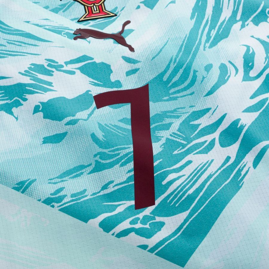 Portugal Away Shirt World Cup 2026 Authentic RONALDO 7 - view 6