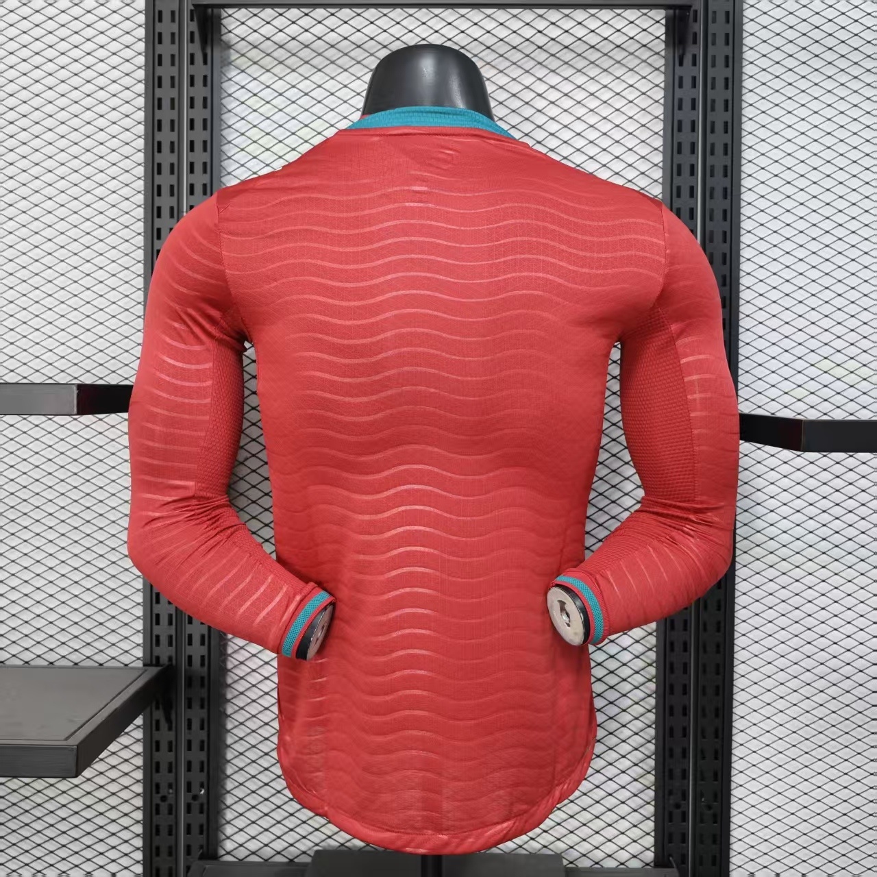 2026 Portugal  Home World Cup Soccer Jersey Player Version Long Sleeve - view 3