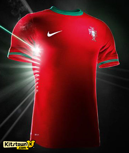 2012 Portugal  Euro Cup Home Retro Jersey Player Edition - view 14