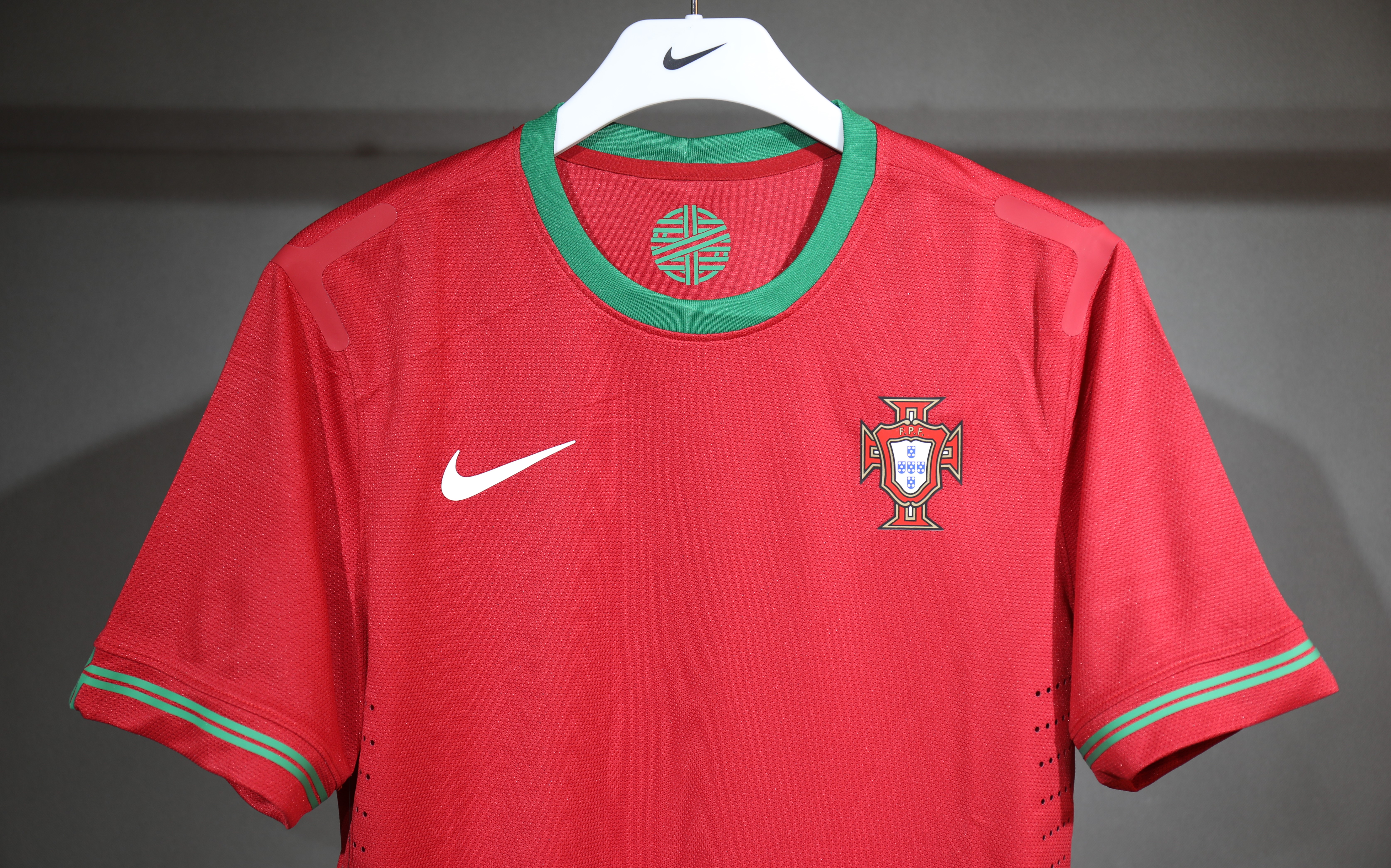 2012 Portugal  Euro Cup Home Retro Jersey Player Edition - view 5