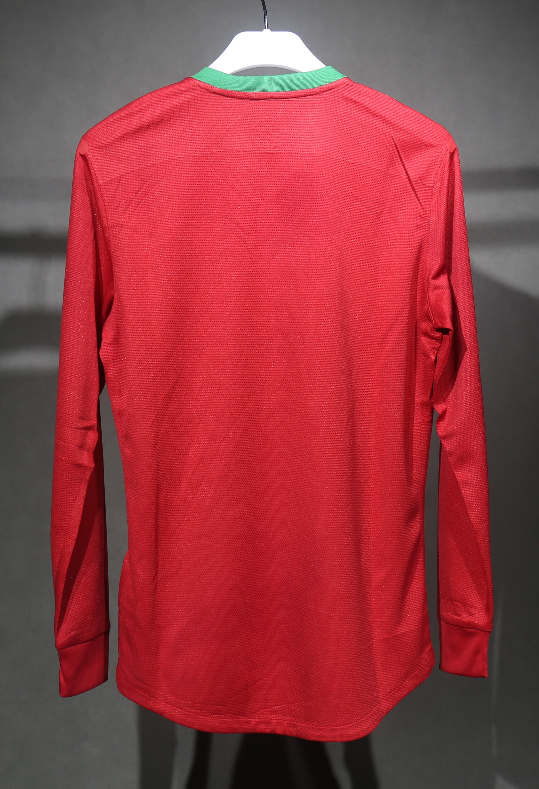 2012 Portugal  Euro Cup Home Retro Jersey Player Edtion Long Sleeve - view 3