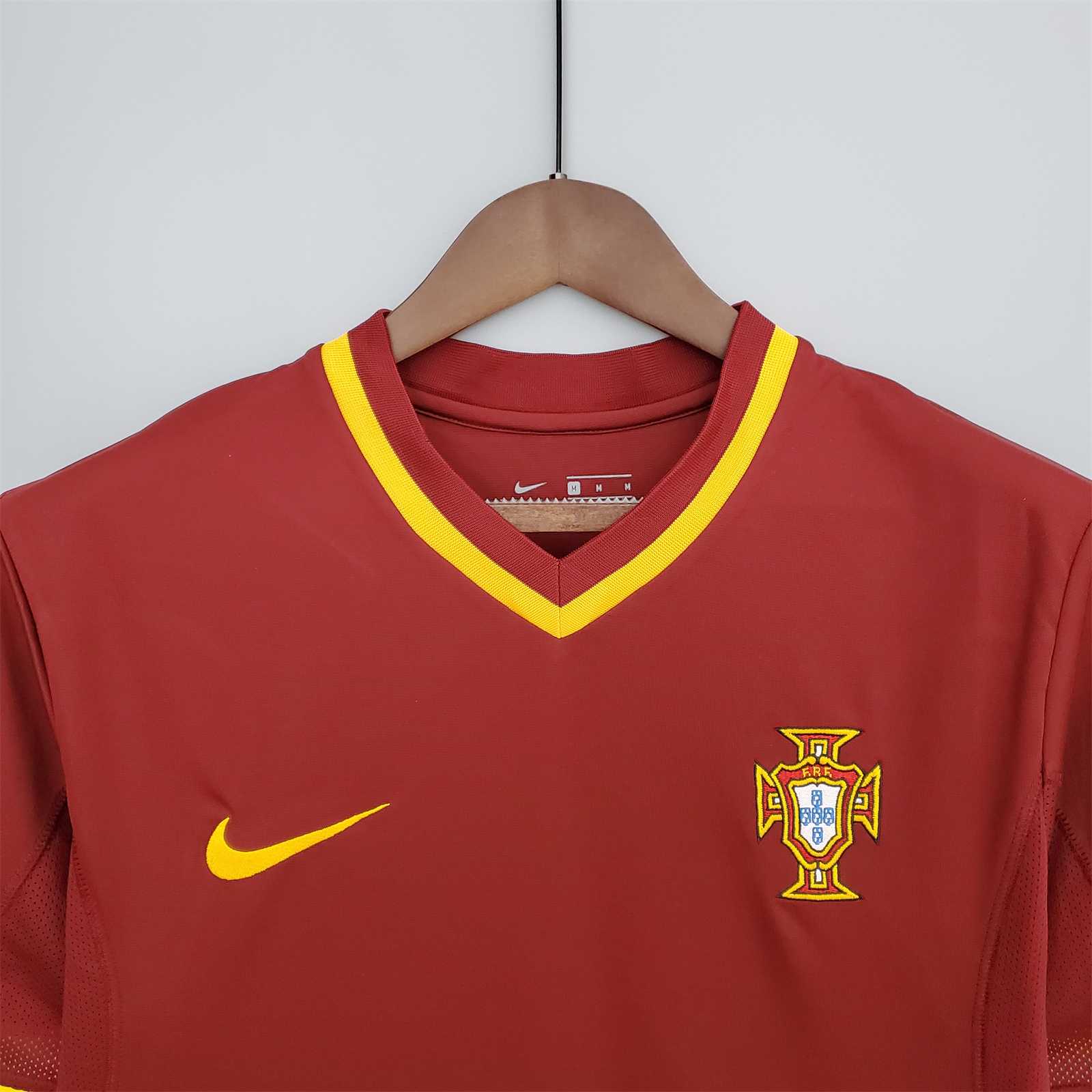 2000 Portugal  Euro Cup Home Retro Jersey - view 6