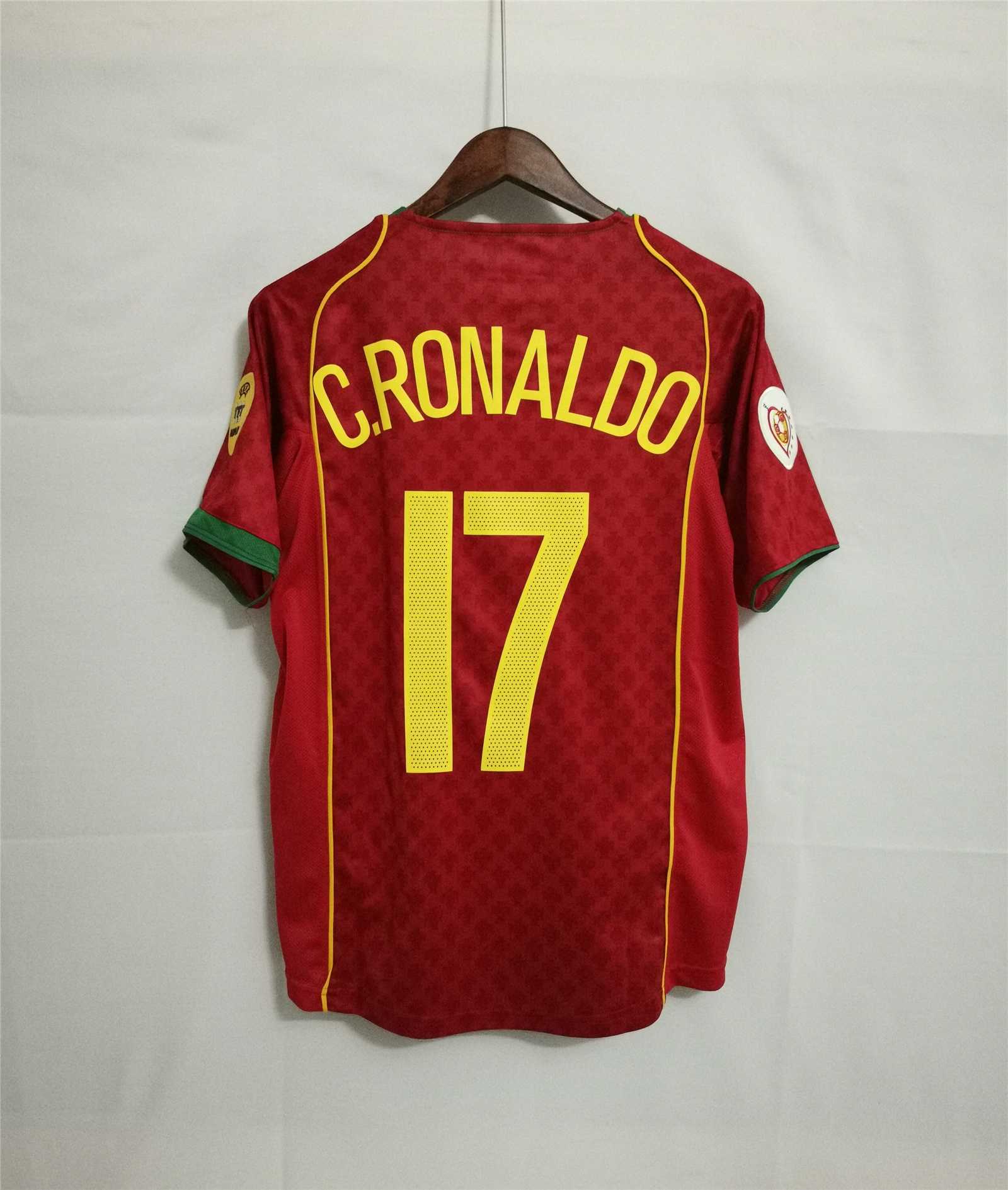 2004 Portugal  Euro Cup Home Retro Jersey - view 15