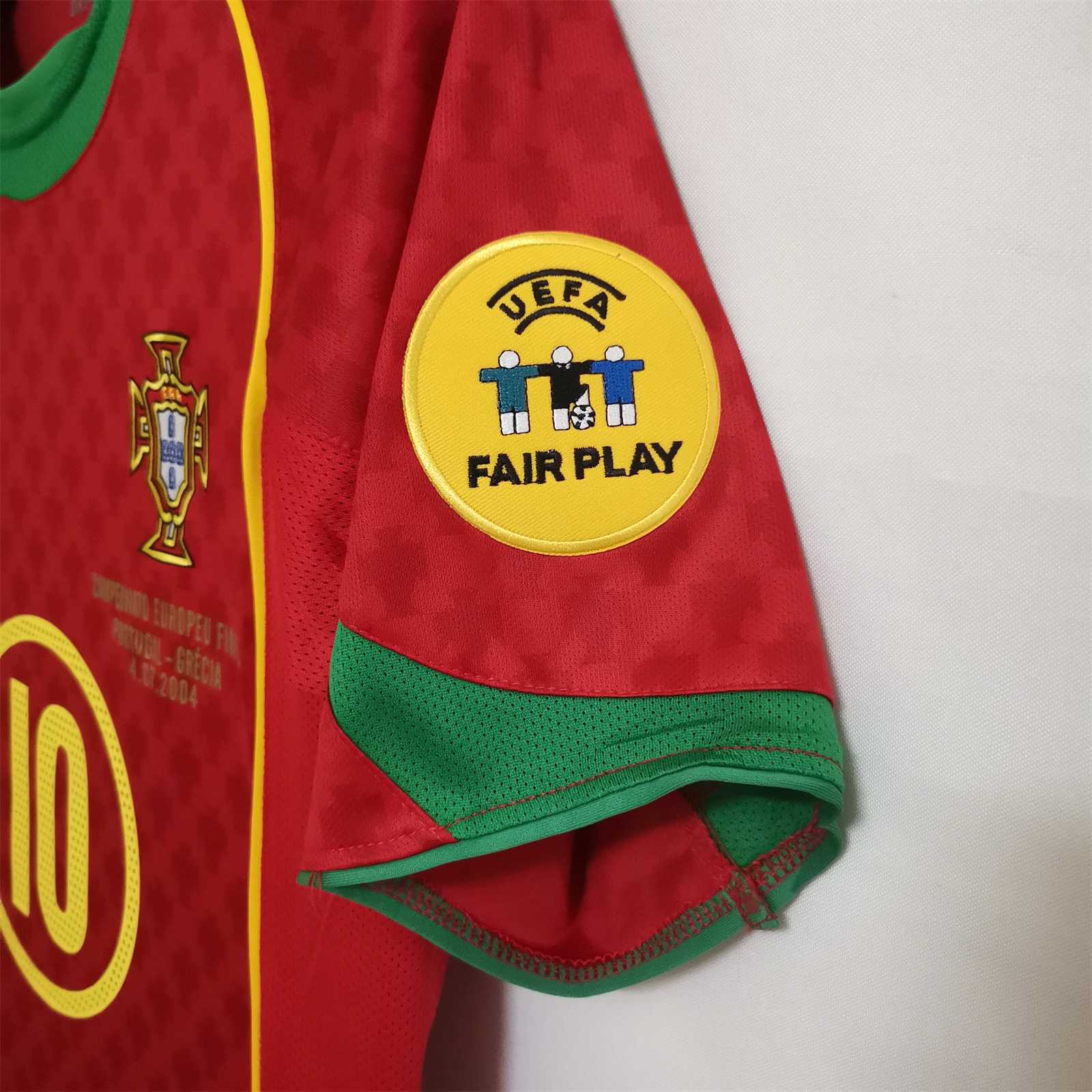 2004 Portugal  Euro Cup Home Retro Jersey - view 22