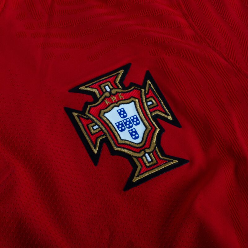 2020/21 Portugal Home Soccer Jersey - view 6