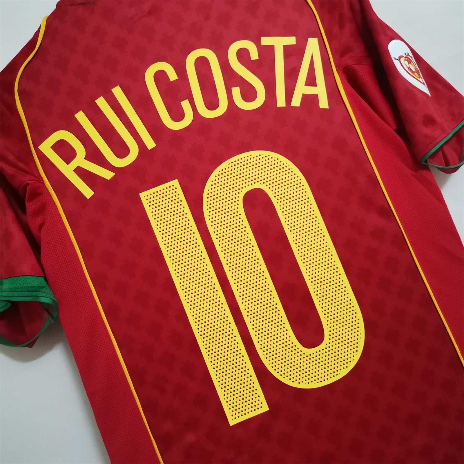 2004 Portugal C.Ronaldo #17 Euro Cup Home Retro Jersey - view 21