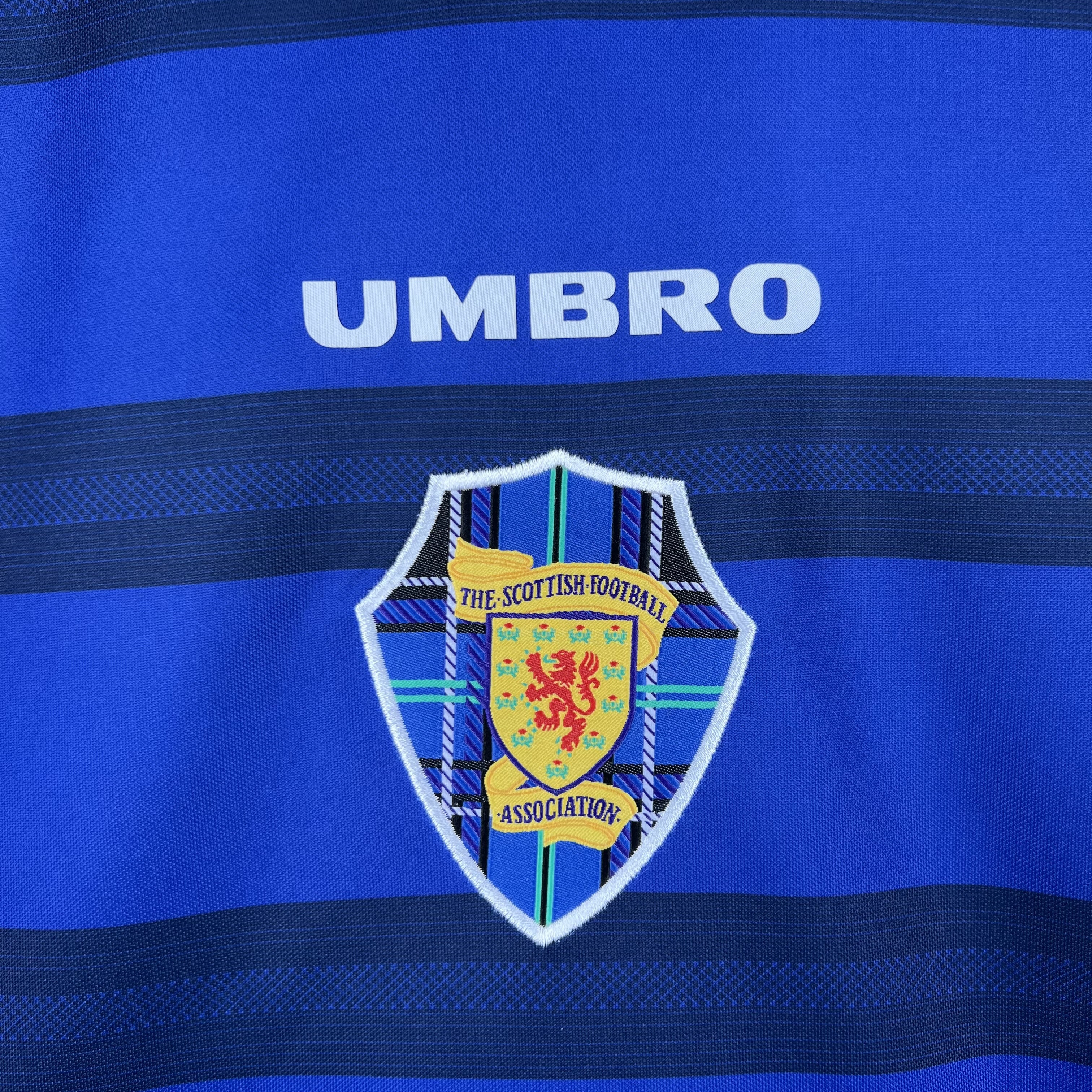 98-00 Scotland Home Soccer Retro Jersey - view 6