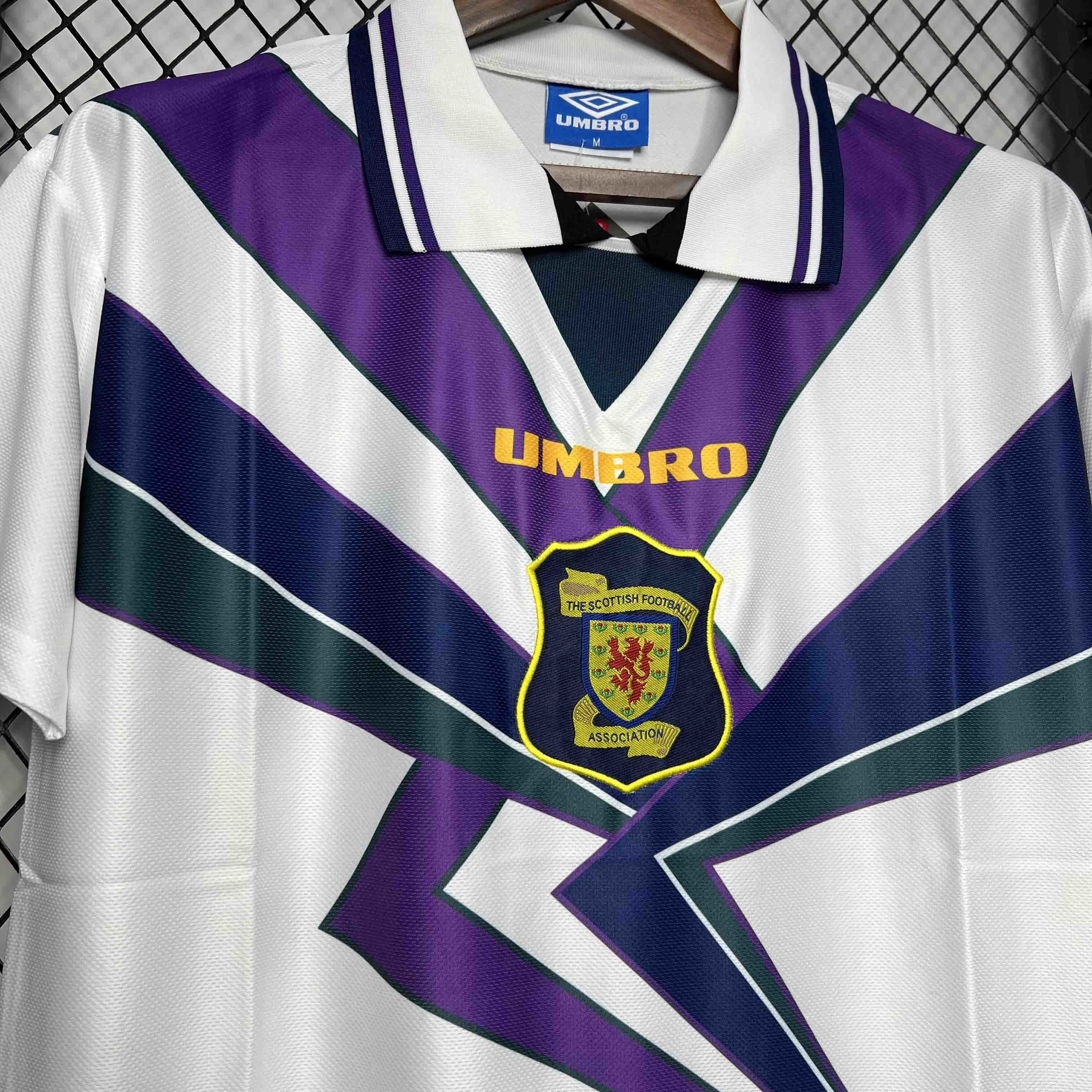 94-96 Scotland Away Soccer Retro Jersey - view 5