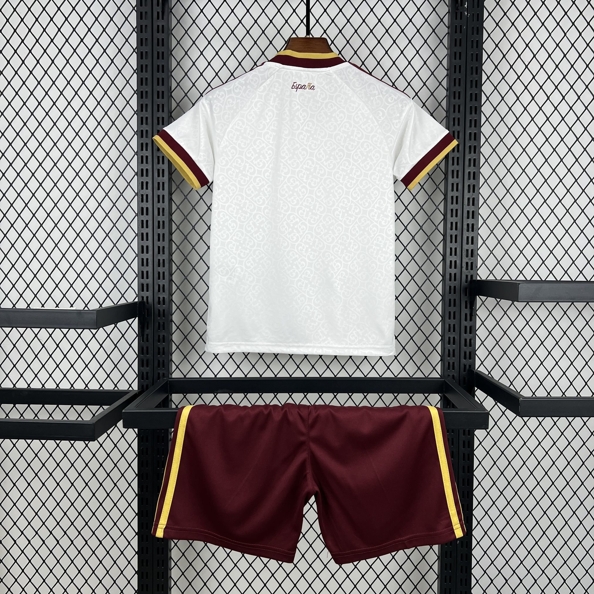 2026 Spain Away World Cup Soccer Kids Kit Jersey+Shorts - view 4