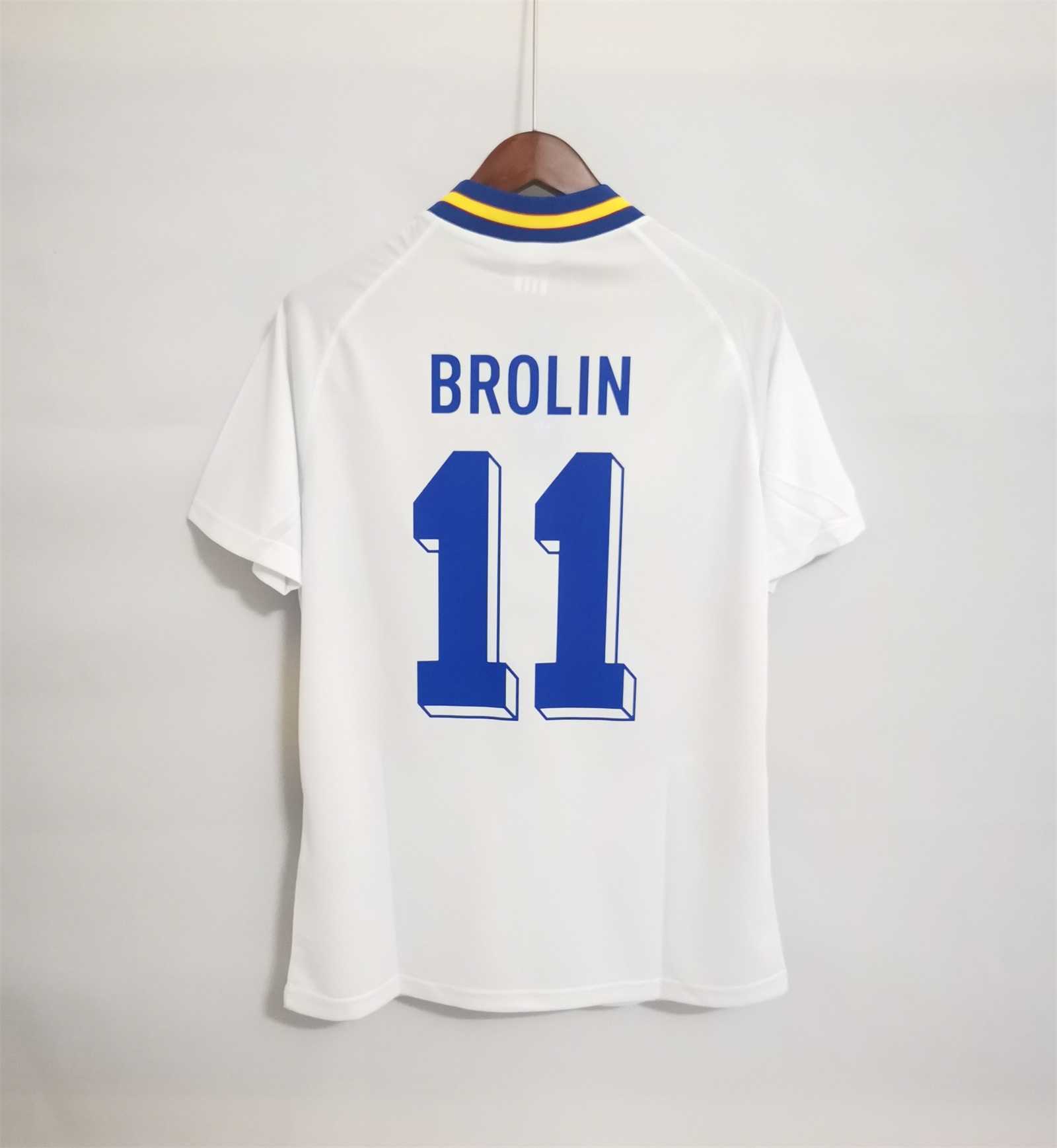 1994 Sweden World Cup Away Soccer Retro Jersey - view 9