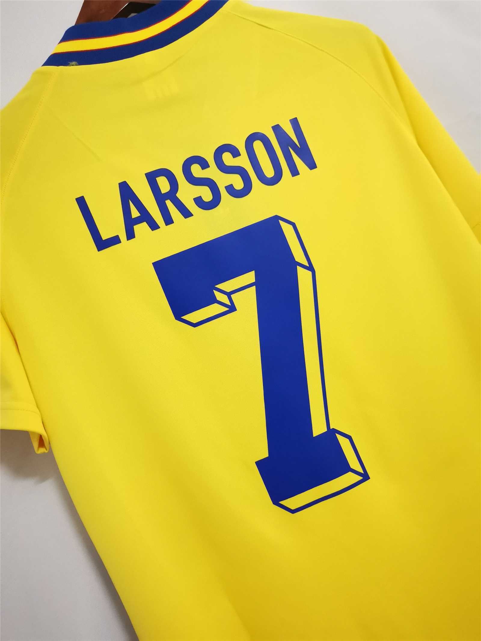 1994 Sweden World Cup Home Soccer Retro Jersey - view 5