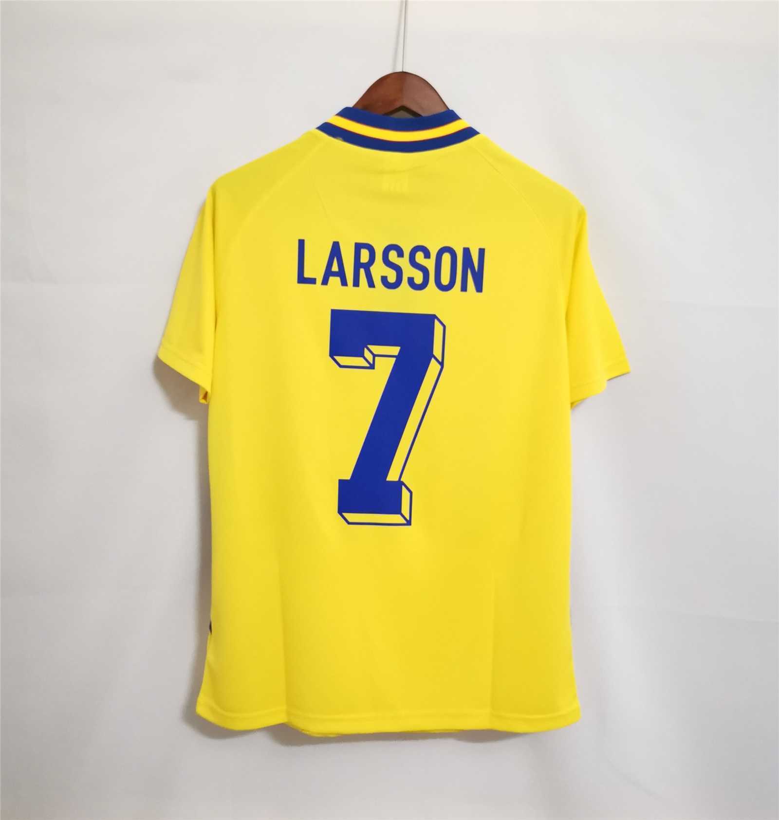 1994 Sweden World Cup Home Soccer Retro Jersey - view 11